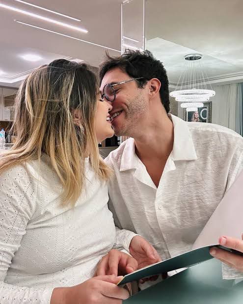 A influenciadora deu detalhes do imóvel em suas redes sociais