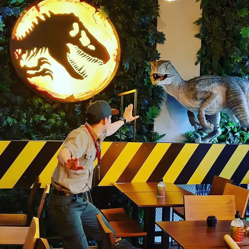 Jurassic Park Burger Restaurant Uma viagem gastronômica aos clássicos dos cinemas dos anos 90 Jurassic Park Burger Restaurant Uma viagem gastronômica aos clássicos dos cinemas dos anos 90
