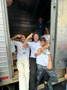 Davi em momento feliz durante ação