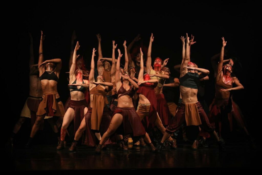 Espetáculo TA - Sobre ser Grande, de Mário Nascimento, Corpo de Dança do Amazonas - Michael Dantas