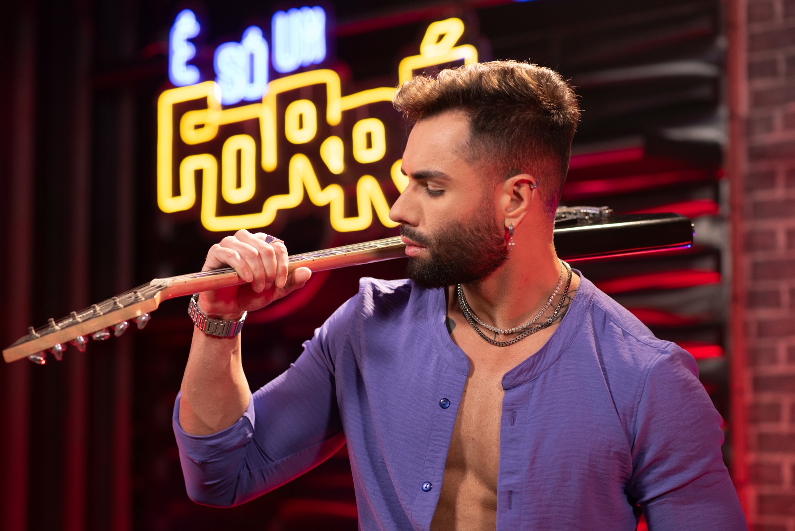 Cantor brasiliense, Leon Correia, lançamento do álbum É só um forró