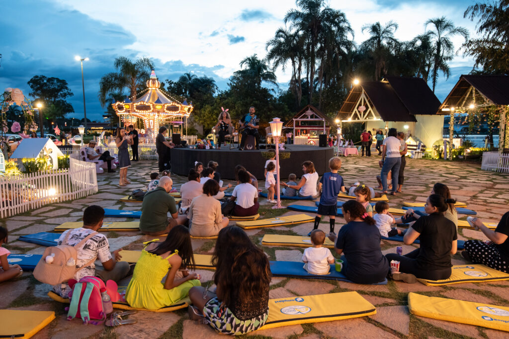 Jardim de Páscoa - Contação de Histórias, no Pontão do Lago Sul. Crédito: Telmo Ximenes.