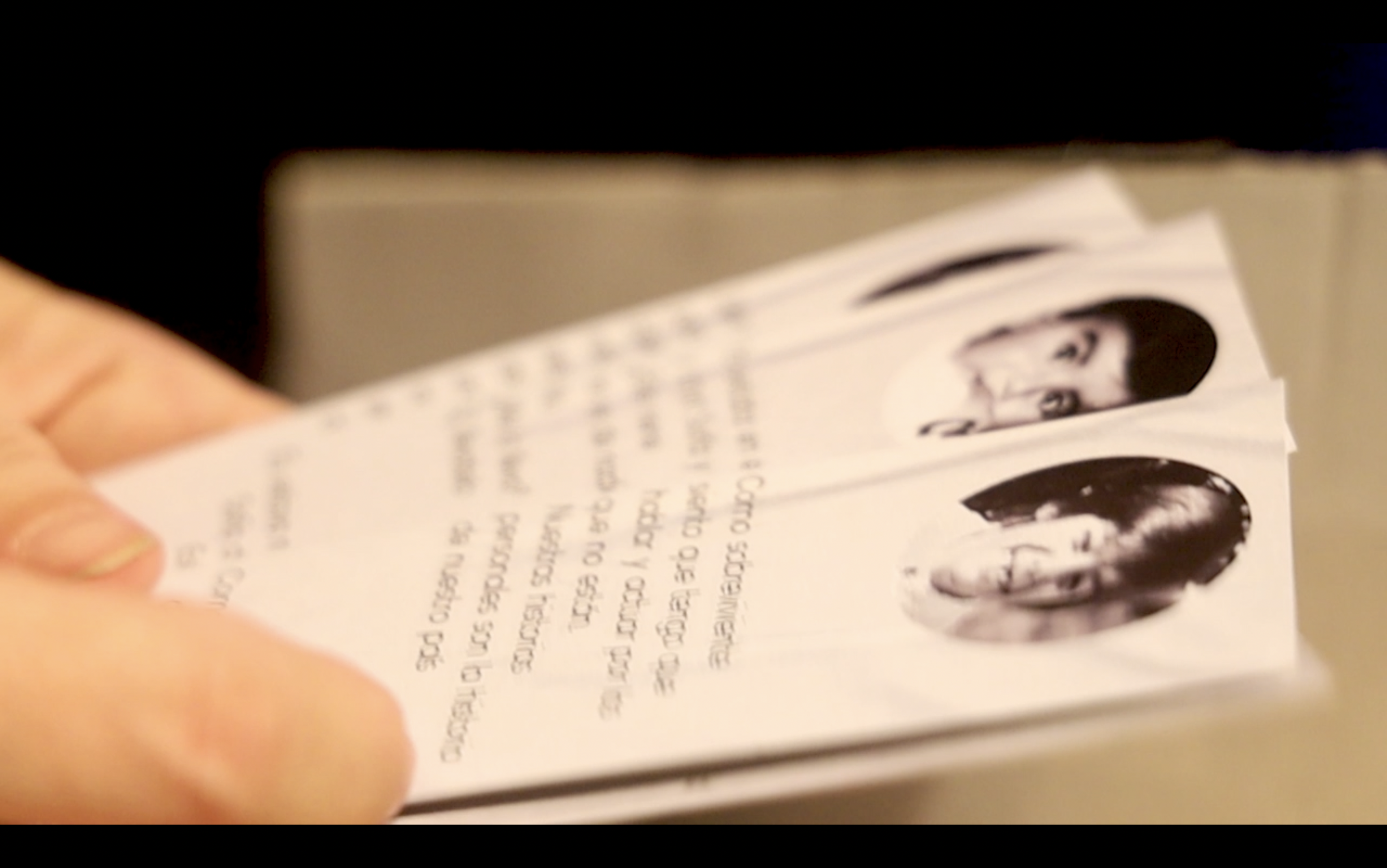 Espetáculo argentino O canto da cigarra, Marcela De Grande. Crédito: Divulgação