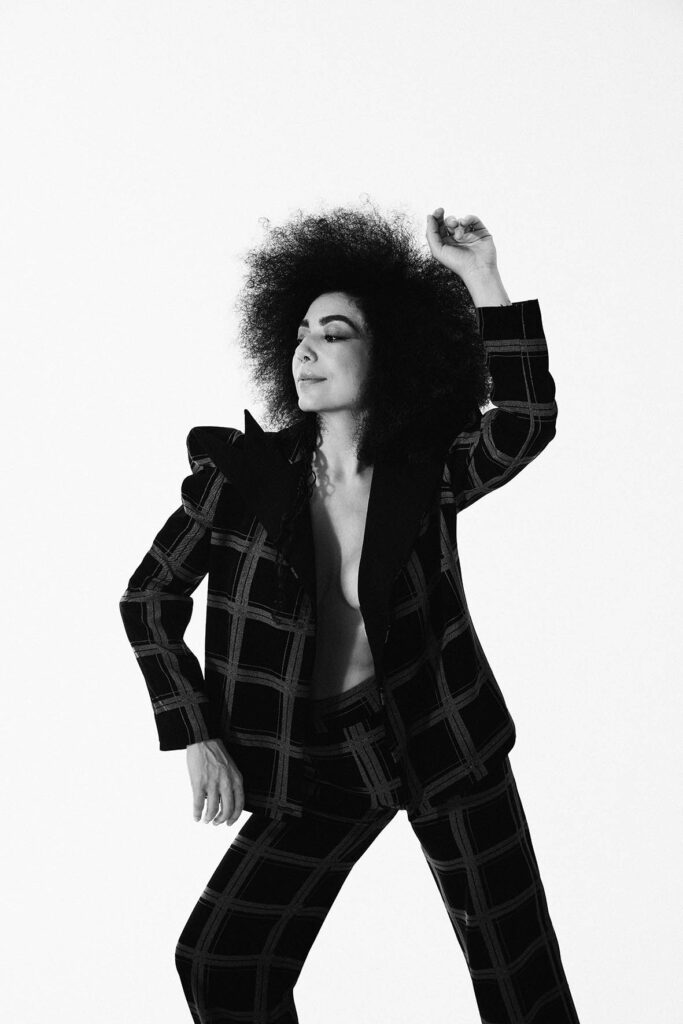 Cantora Vanessa Moreno. Crédito: Lorena Dini.