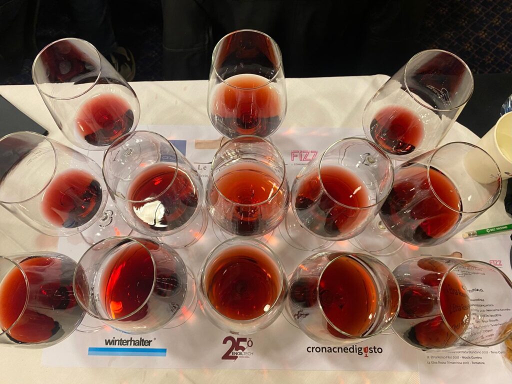 Vinhos DOC Etna Rosso / Foto: Cynthia Malacarne