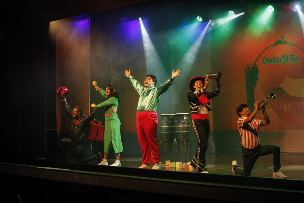 Que vê cara não vê harmonização, da Cia de Comédia G7/ Foto de Gustavo Gracindo