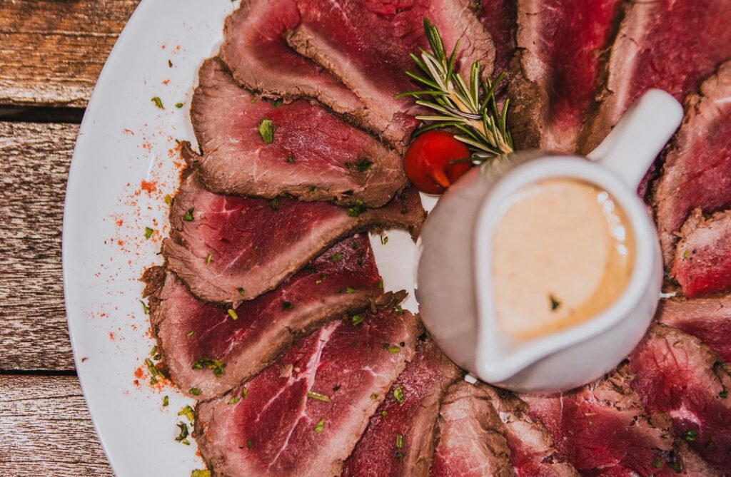 Carpaccio Café, do Jobim. Crédito: Sabor Brasil/ Divulgação