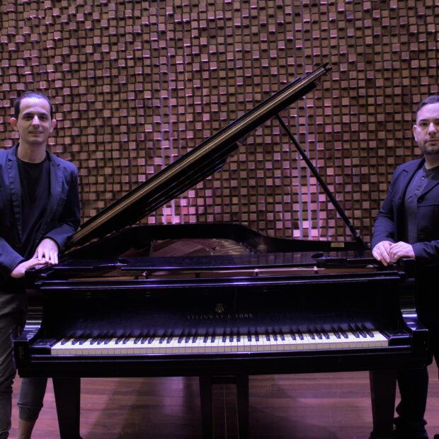 Pianistas Diogo Monzo e Pablo Marquine. Crédito: Ares Soares/ Divulgação
