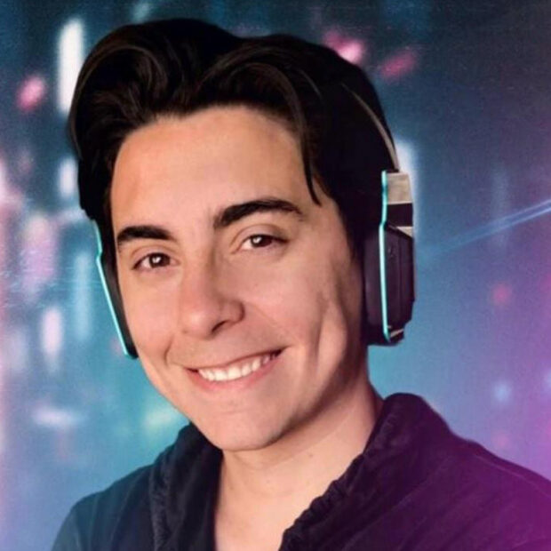 Mateus Pinho, produtor de conteúdo gamer de sucesso.