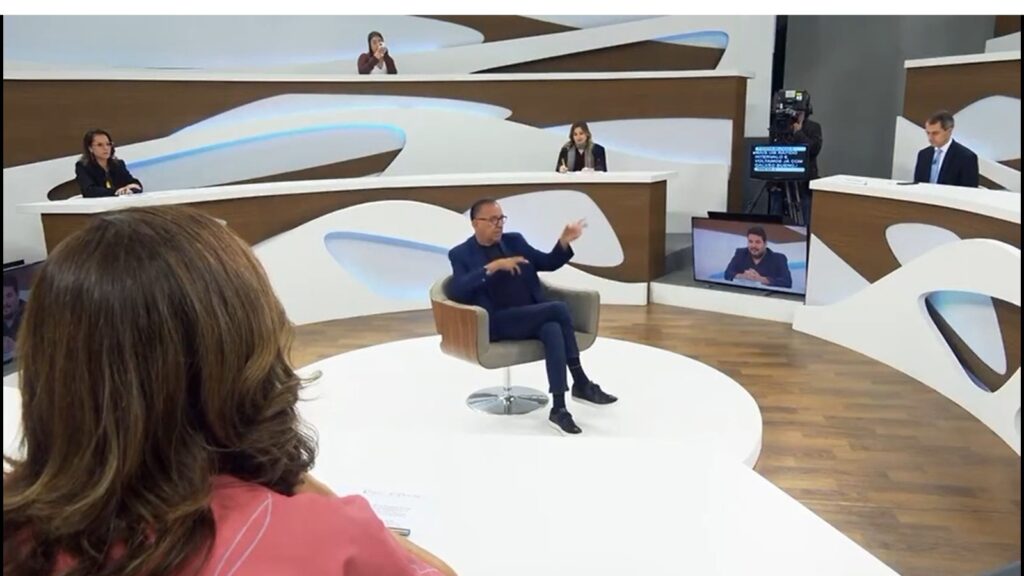 Galvão Bueno deixou a Globo em 1992 para ser sócio