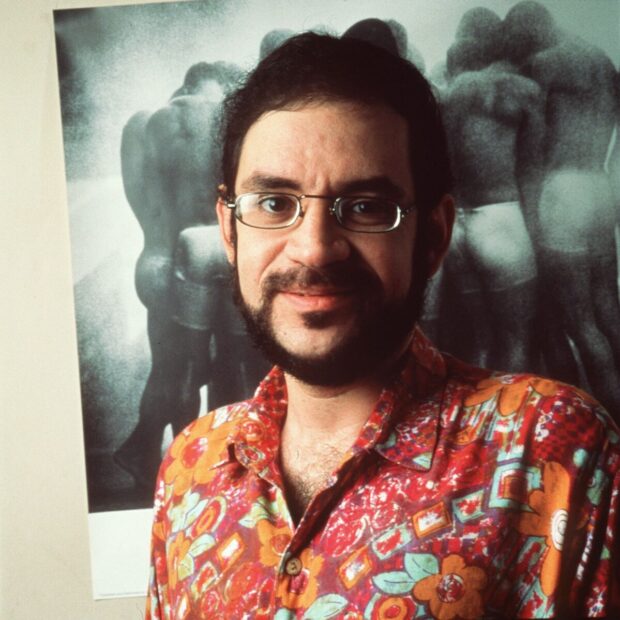 Músico conta que Renato Russo gostava de beber e tomar café com moradores de rua