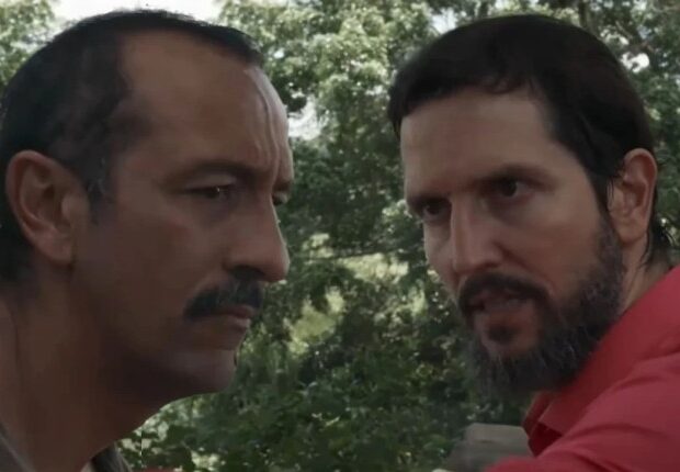 O fazendeiro fará uma nova vítima após pegar o ex-catador de caranguejo azendo negócios com seus empregados.