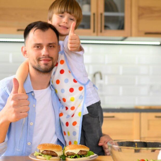 Pai e filho. Banco de Imagens