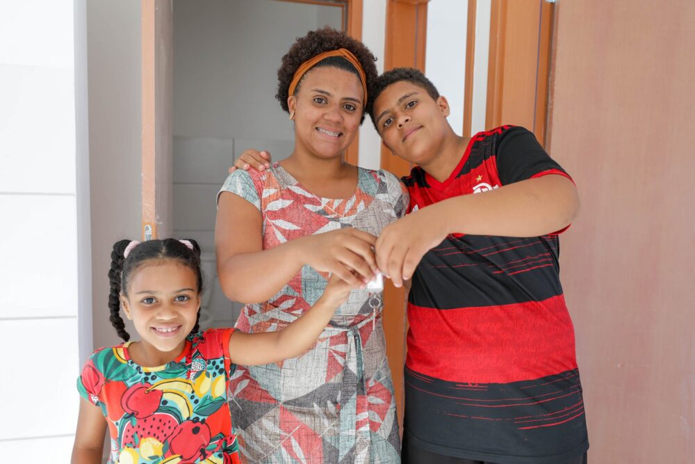 larissa araujo mae leonardo araujo e ana livia moura 3 2048x1365