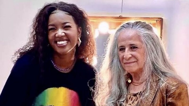 iza recebe apoio de maria bethania widelg