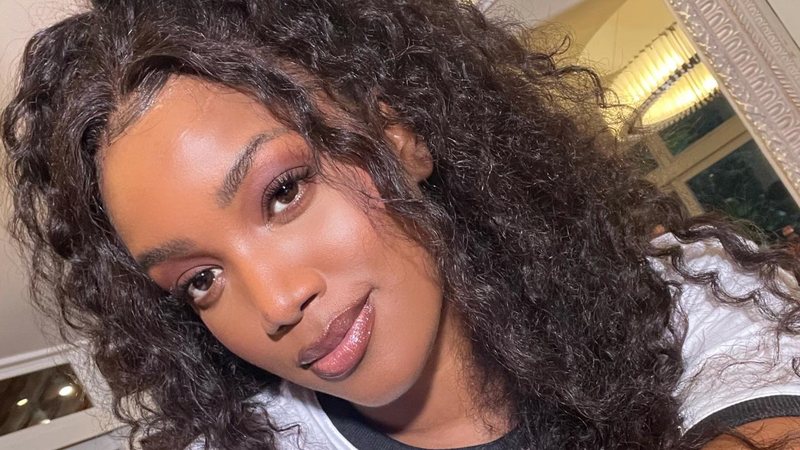 iza faz agradecimento widelg