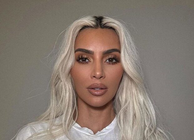kim kardashian widelg