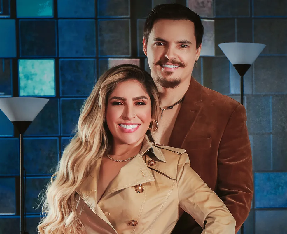 A polêmica cantora revela que quando conheceu seu atual companheiro ele era casado.