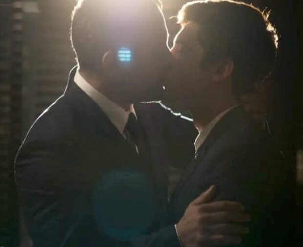 malvino salvador e guilherme leicam trocam beijo no final de a dona do pedaco 1657726998031 v2 900x506