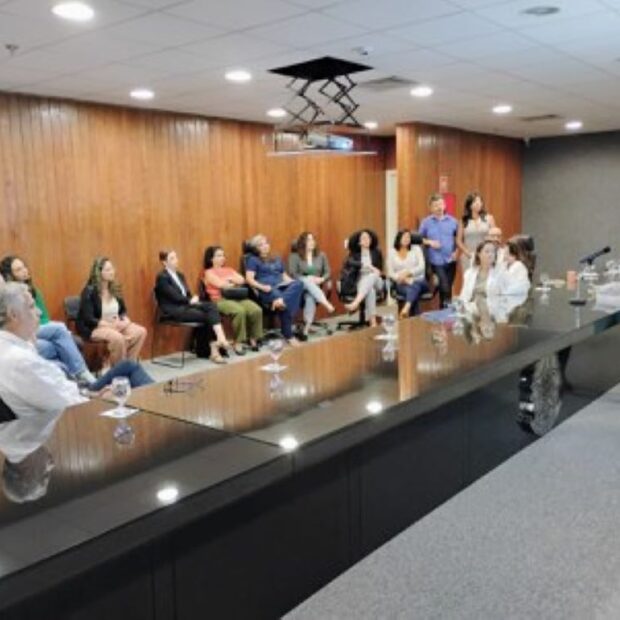 6ec4dd43 0b4a 446e 89ce 6fea731184e2