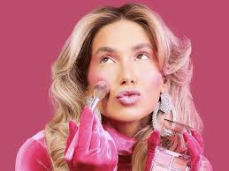 Influenciador detona Virginia Fonseca: