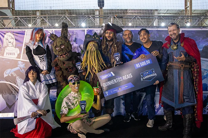 Vencedores da última edição do E-Candangão, outro evento de jogos eletrônicos. Crédito: Reprodução