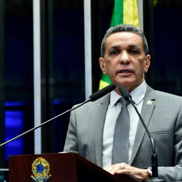 b81a89eb ef32 45d4 a769 97ea2dec23b1