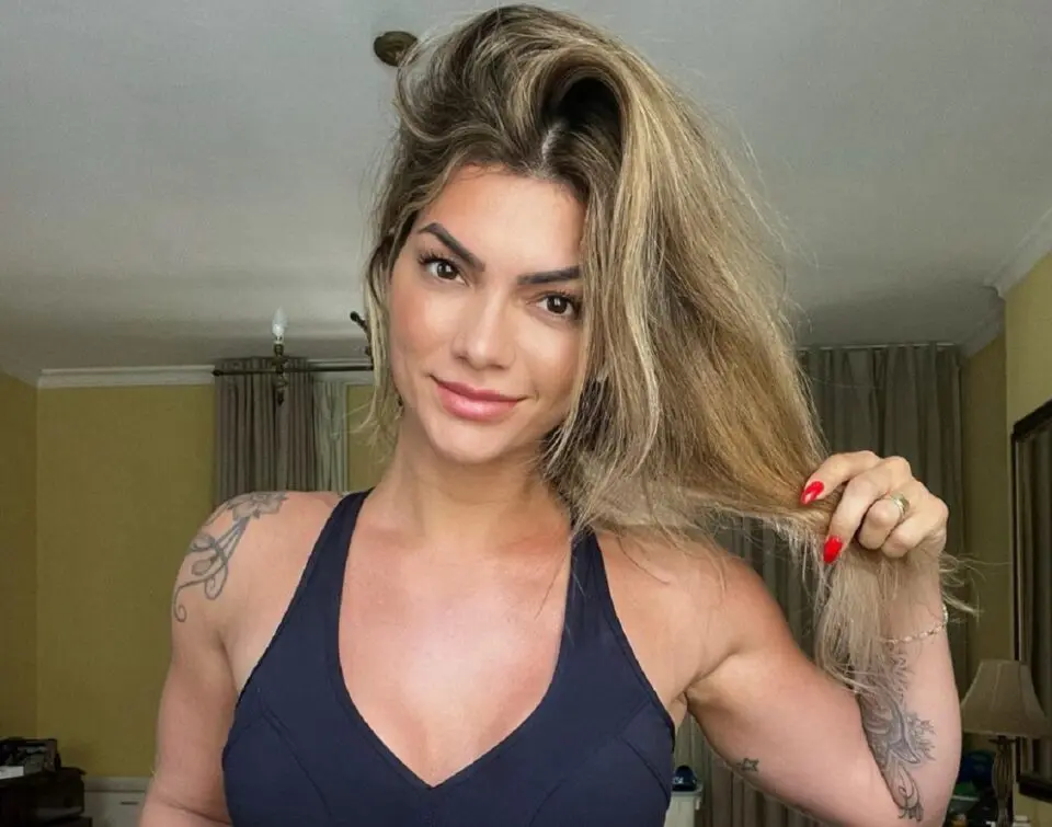 kelly key 960x755.jpg