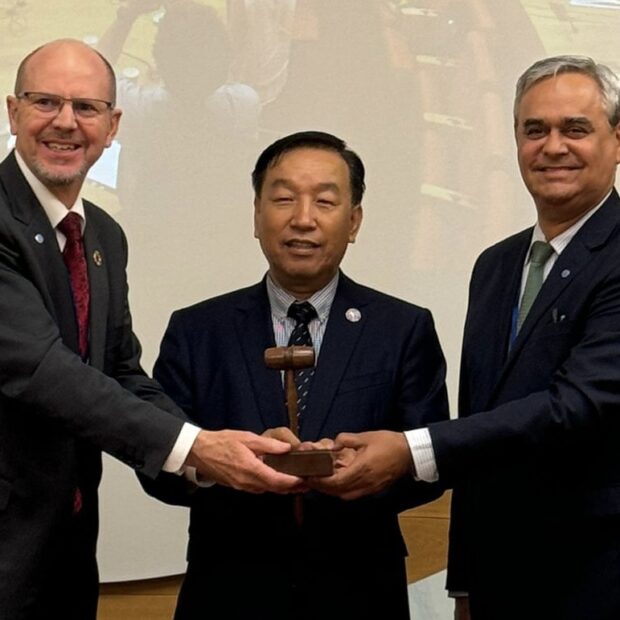 d6664ef8 72b6 4473 bf20 19b7d5517f27