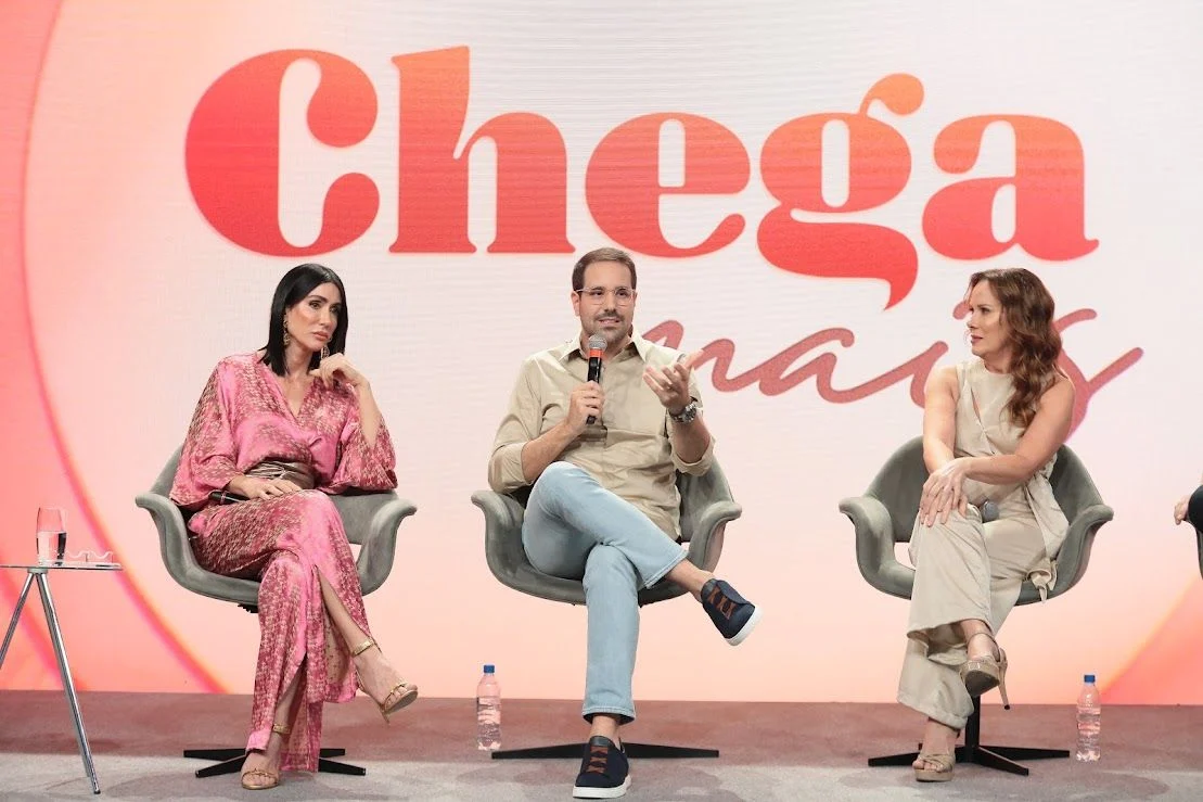 e coisa nossa sbt apresenta detalhes do chega mais sua nova revista eletronica das manhas 65eaee30434ec