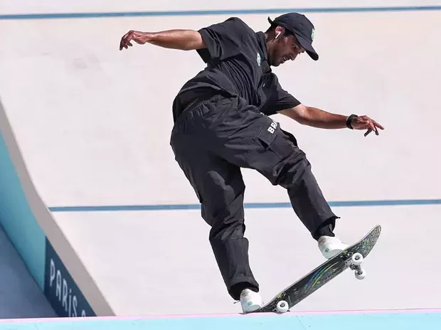 717485043 kelvin hoefler miriam jeske cob