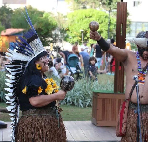 f2605cd8 fca0 4a5e afb4 56637bacb6bf