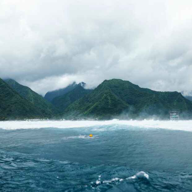 surfing oly paris 2024