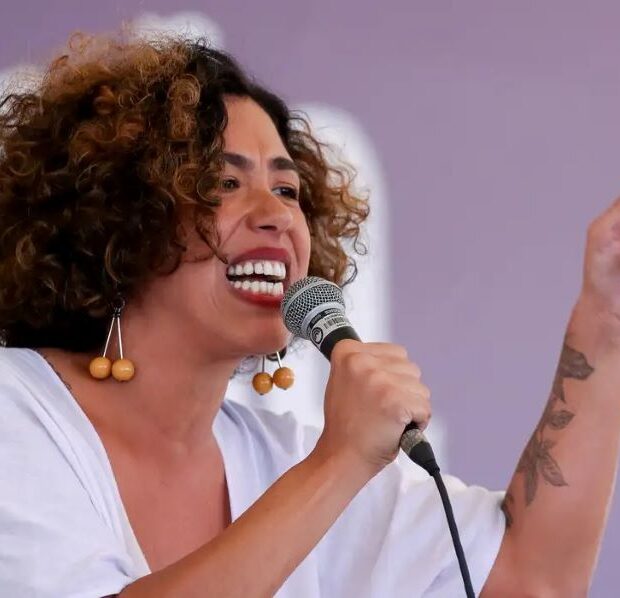 5bf1cdd4 1cb8 4094 b5da 4e29d3be2d32