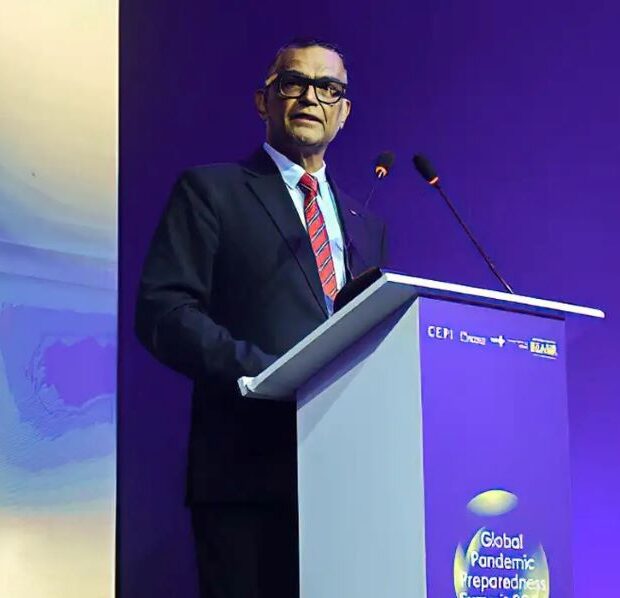 bb7a54a7 563e 40fb 80a9 ceefb4598de5