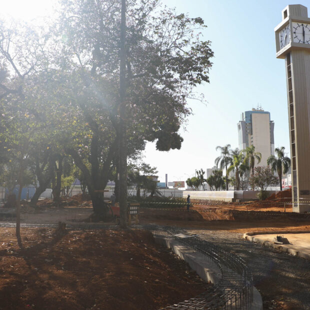 praça do relógio