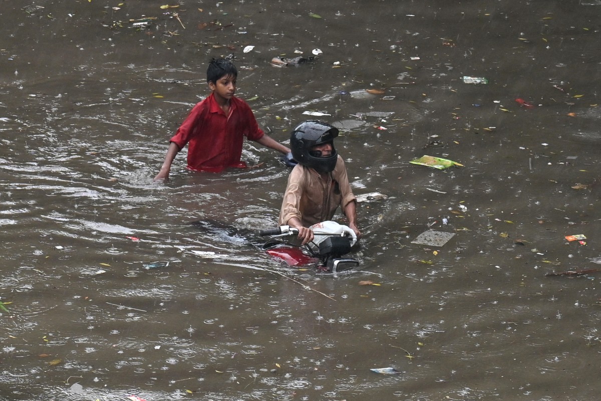 pakistan weather rain