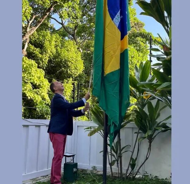 ede13dcf f78b 417b 9269 bf753da636b2