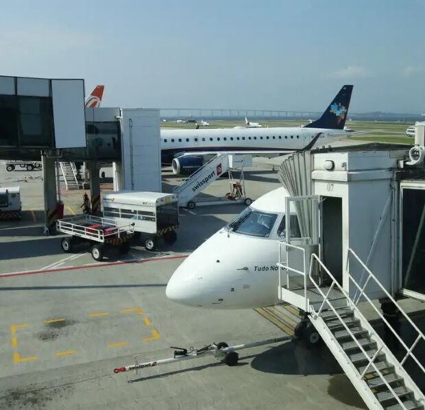 305e71f6 fbfb 42e6 8b2f 91f067e23fdf