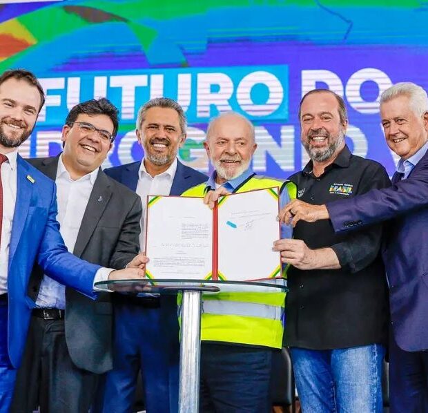 0f30fd13 a06a 4dcc b2bf f198f3e894aa