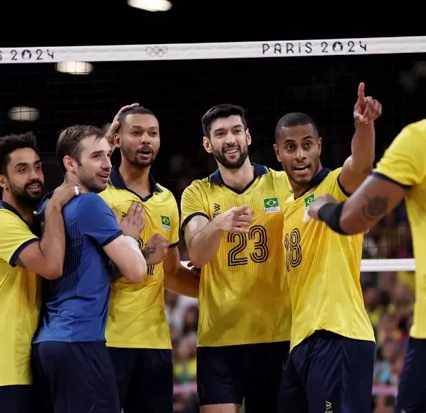 quem o brasil vai enfrentar nas quartas de final do vôlei masculino