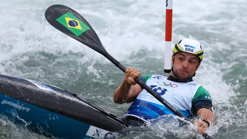 pepe goncalves na canoagem slalom da olimpiada de paris 112420 800x450