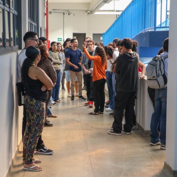 dentro 1 7 1920x1280