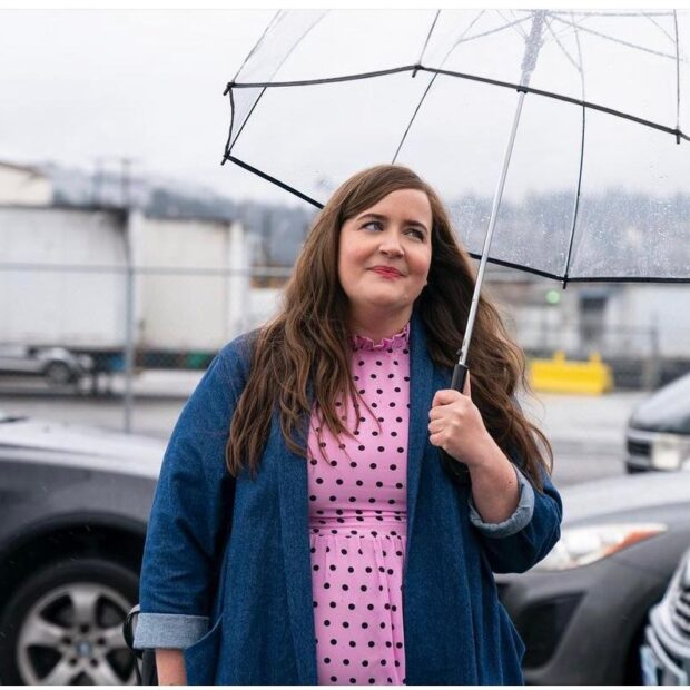 shrill, da hbo max protagonista annie, interpretada por aidy bryant