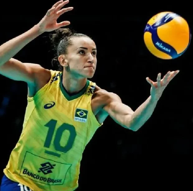gabi guimaraes 1024x614 9