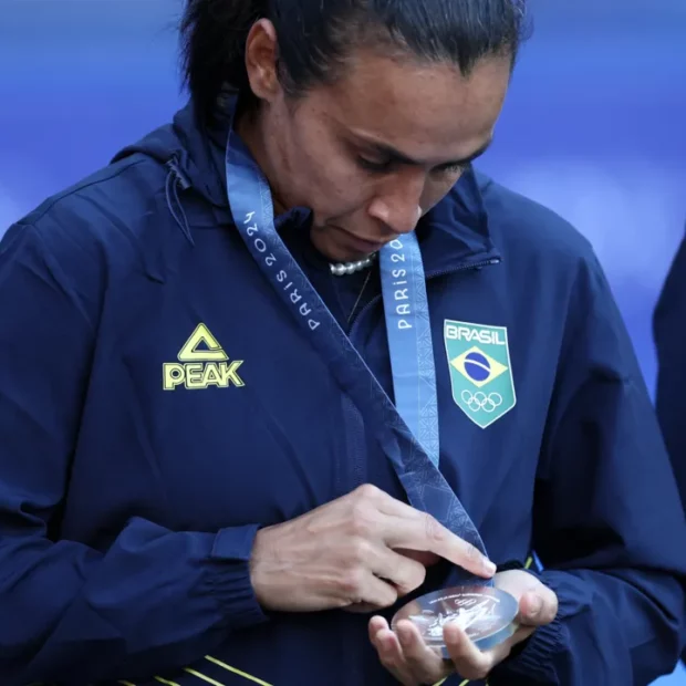 marta se torna a maior medalhista do futebol brasi0128219600202408101525 scaledownproportional