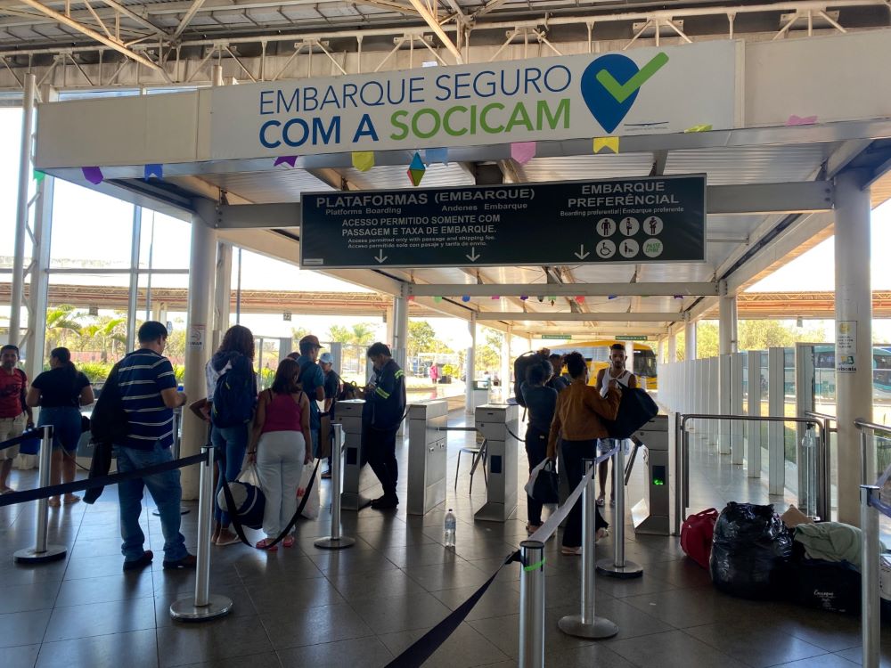 9adcb80d ca54 4739 808e a53fb9e552ae