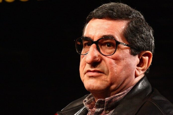 5030592948269592280 860x573 1 696x464