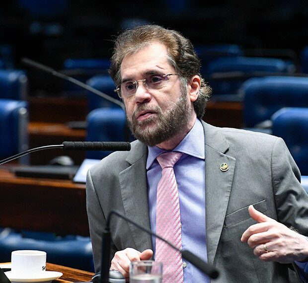 plinio valerio