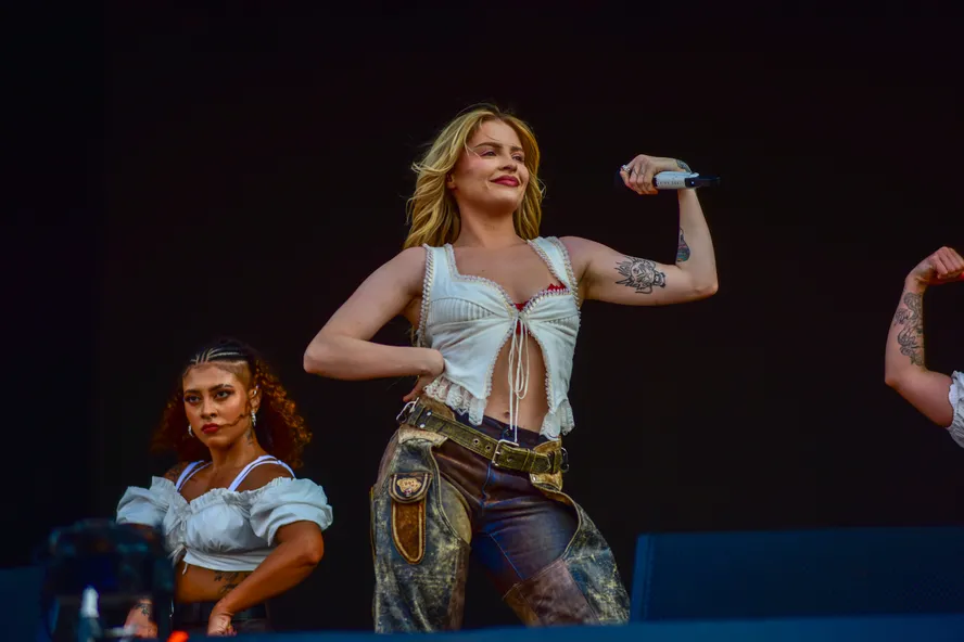 mae namorado e prima de luisa sonza 4